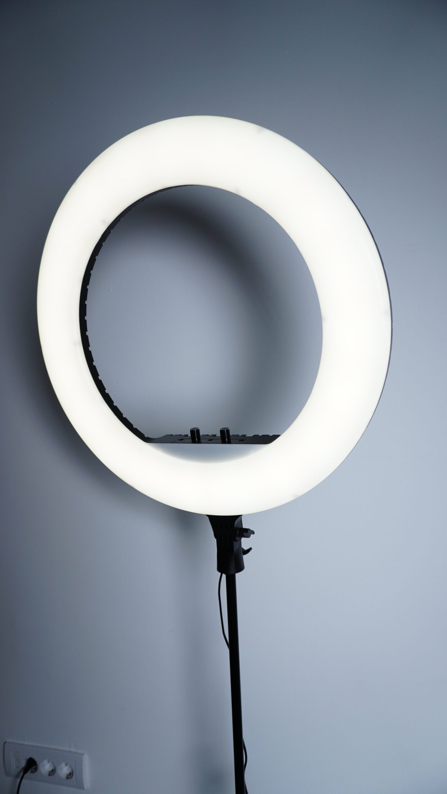 RING LIGHT 21 - profesionalno osvjetljenje za savršene fotografije i videe - Image 7